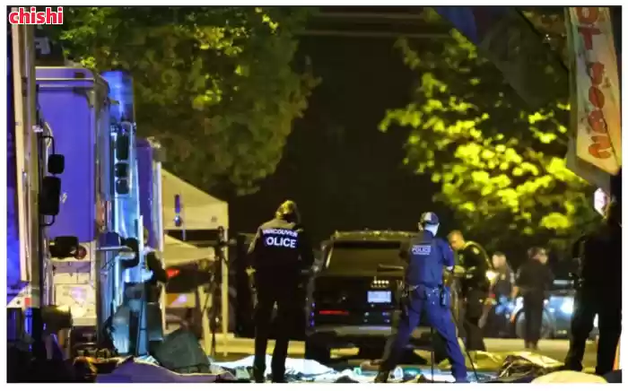 突发!加拿大汽车疯狂冲撞人群,11死超20人伤,30岁亚裔嫌犯被现场群众制服! 第17张 突发!加拿大汽车疯狂冲撞人群,11死超20人伤,30岁亚裔嫌犯被现场群众制服! 第17张