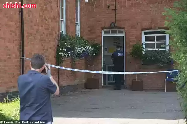 小留学生残忍谋杀同学，英国名校凶案震惊全国！警察：他用锤子砸碎了舍友的头骨 第8张